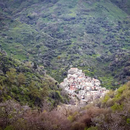 Il Castagneto Farm stay Itala